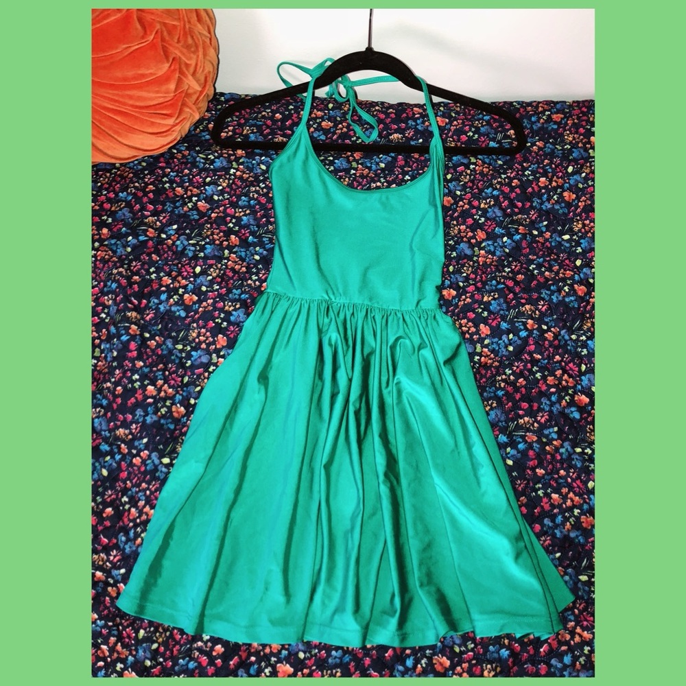 GREEN AMERICAN APPAREL SKATER DRESS